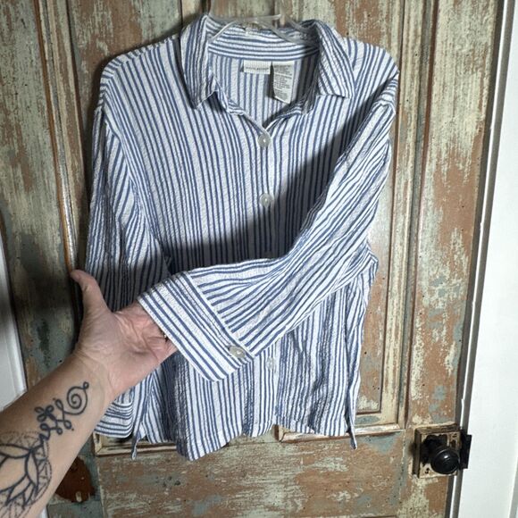 Women’s White Stag Blue And White Striped XL Button Down Top Crinkle Material - Picture 4 of 8